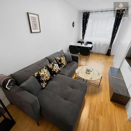 Apartment In Uni - & Lkh Naehe Грац Екстериор снимка